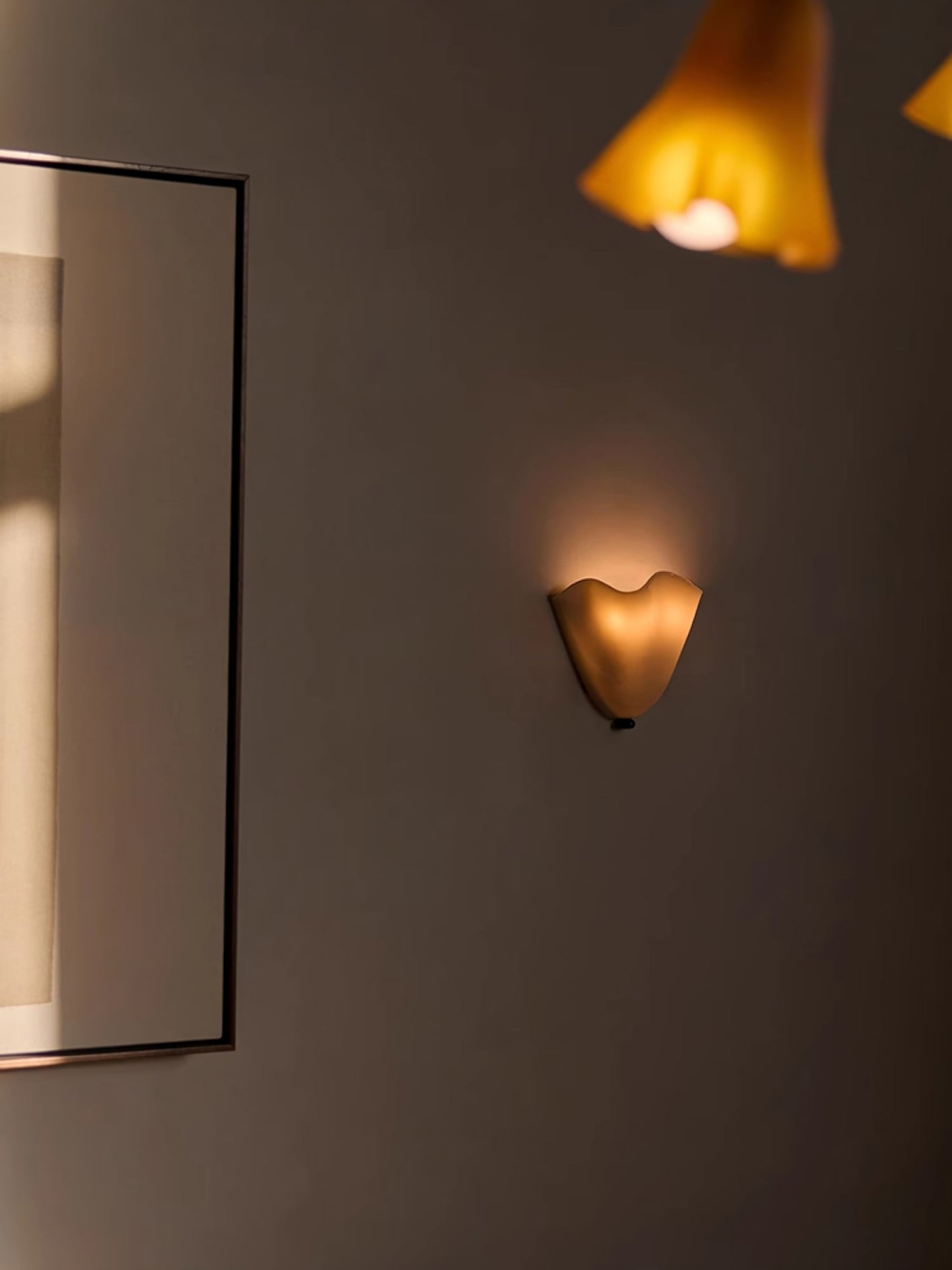 Artistic Wall Lights for Modern & Classic Interiors