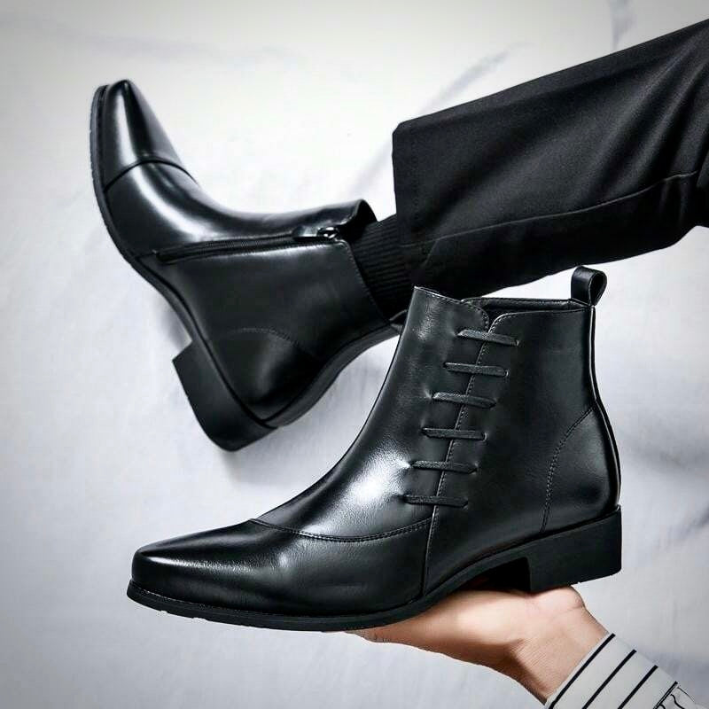 Men’s Classic Dress Boots For Formal And Smart Outfits With Sleek Design