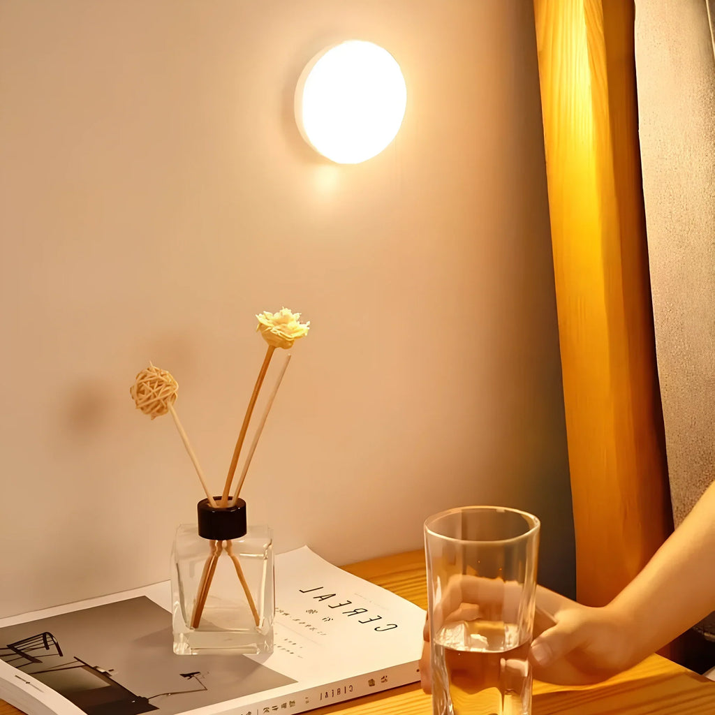 Automatic Motion Detection Light Compact Indoor Illumination