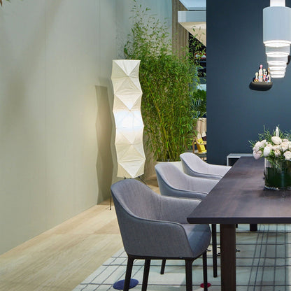 Arashi Floor Lamp
