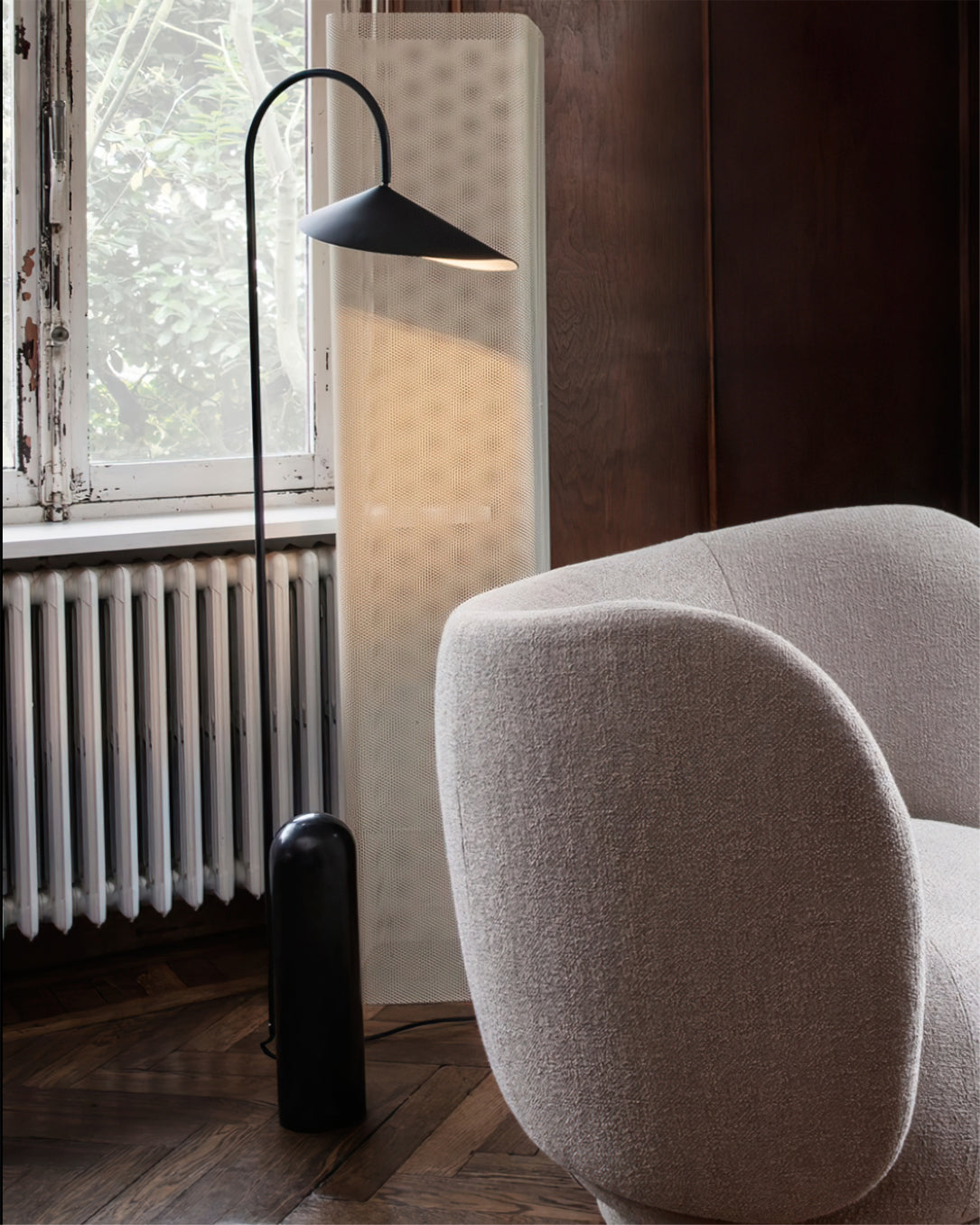 Cavello Floor Lamp