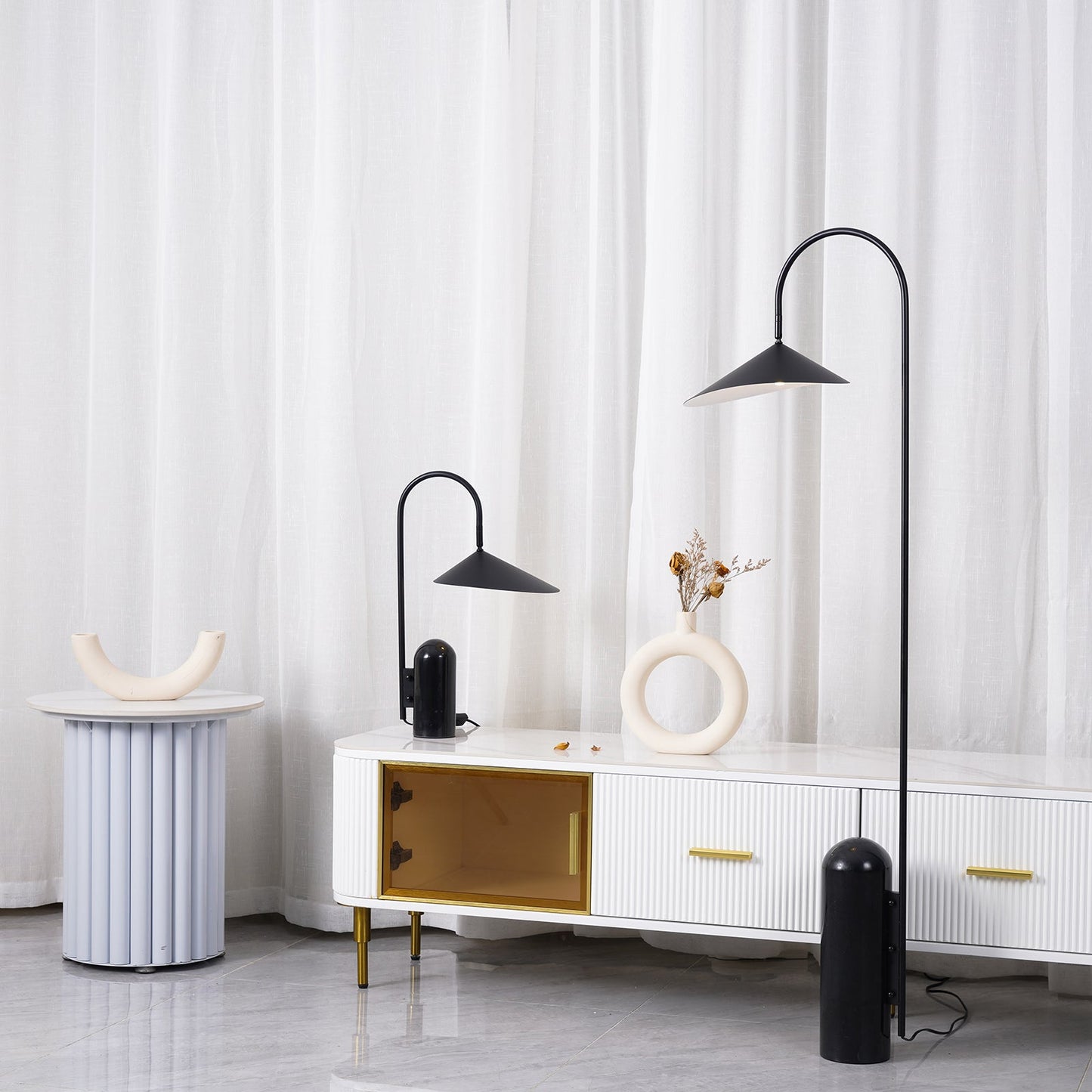 Cavello Floor Lamp