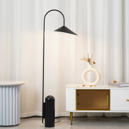 Cavello Floor Lamp