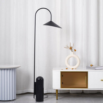 Cavello Floor Lamp