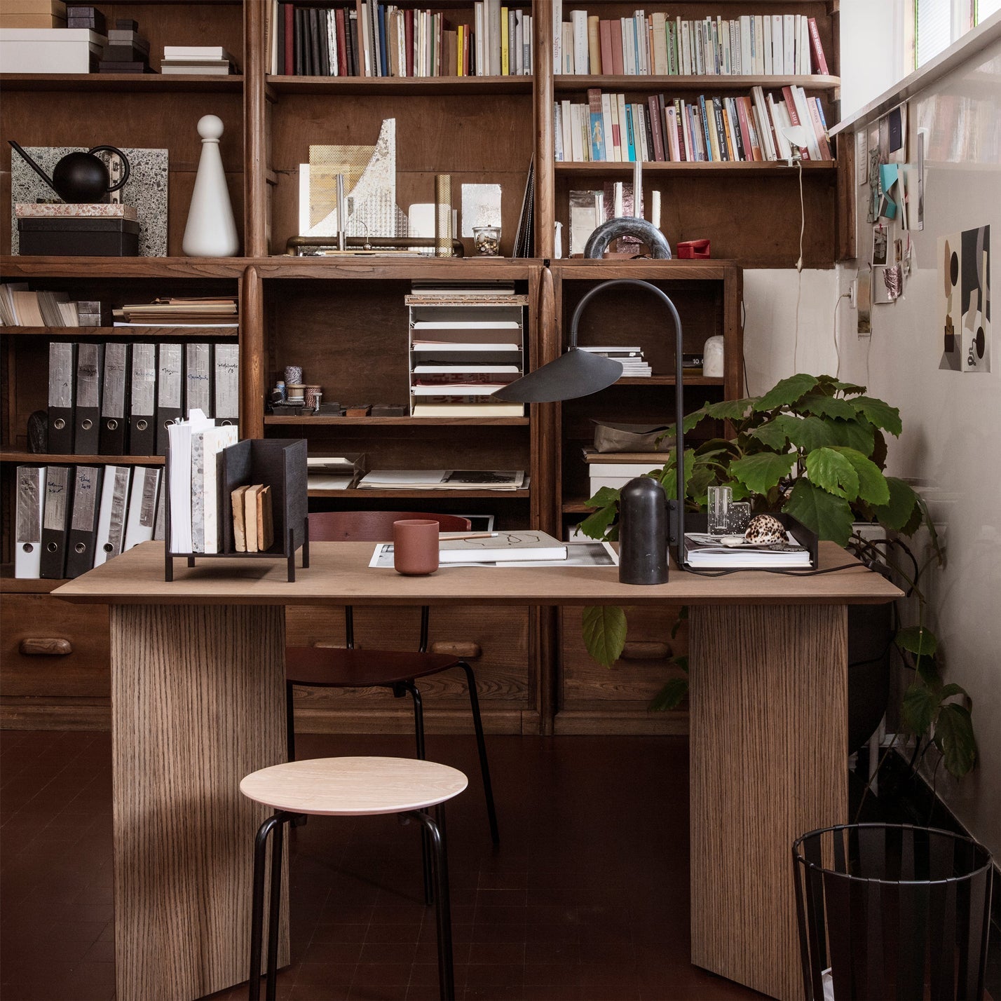 Arvello Table Lamp