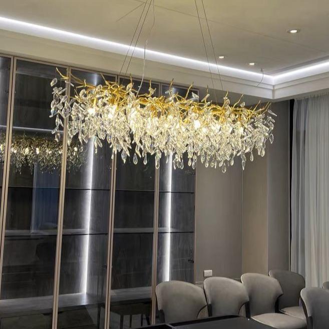 Sculptural Branch-Inspired Statement Pendant Light