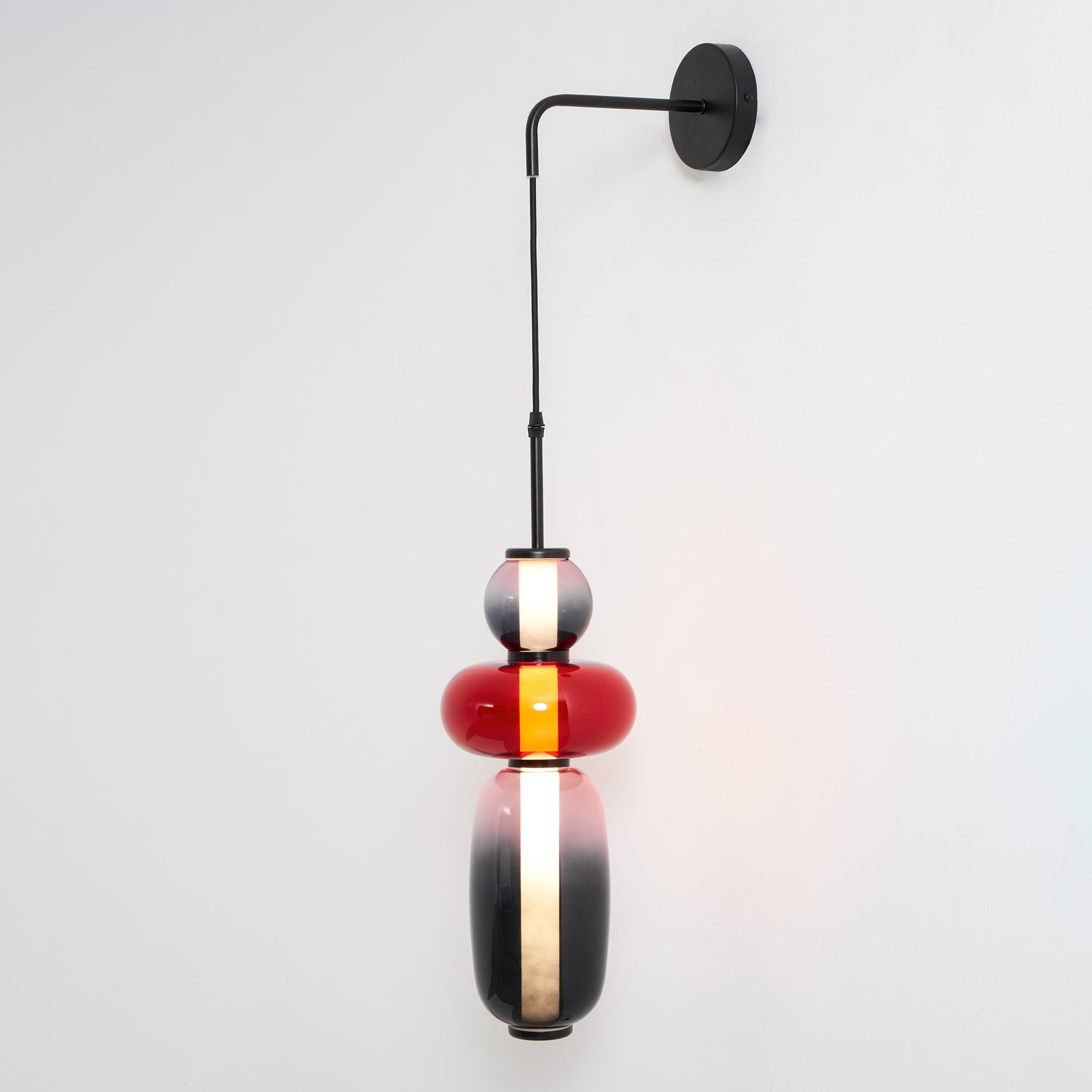 Unique Decorative Wall Lights for Creative Interiors