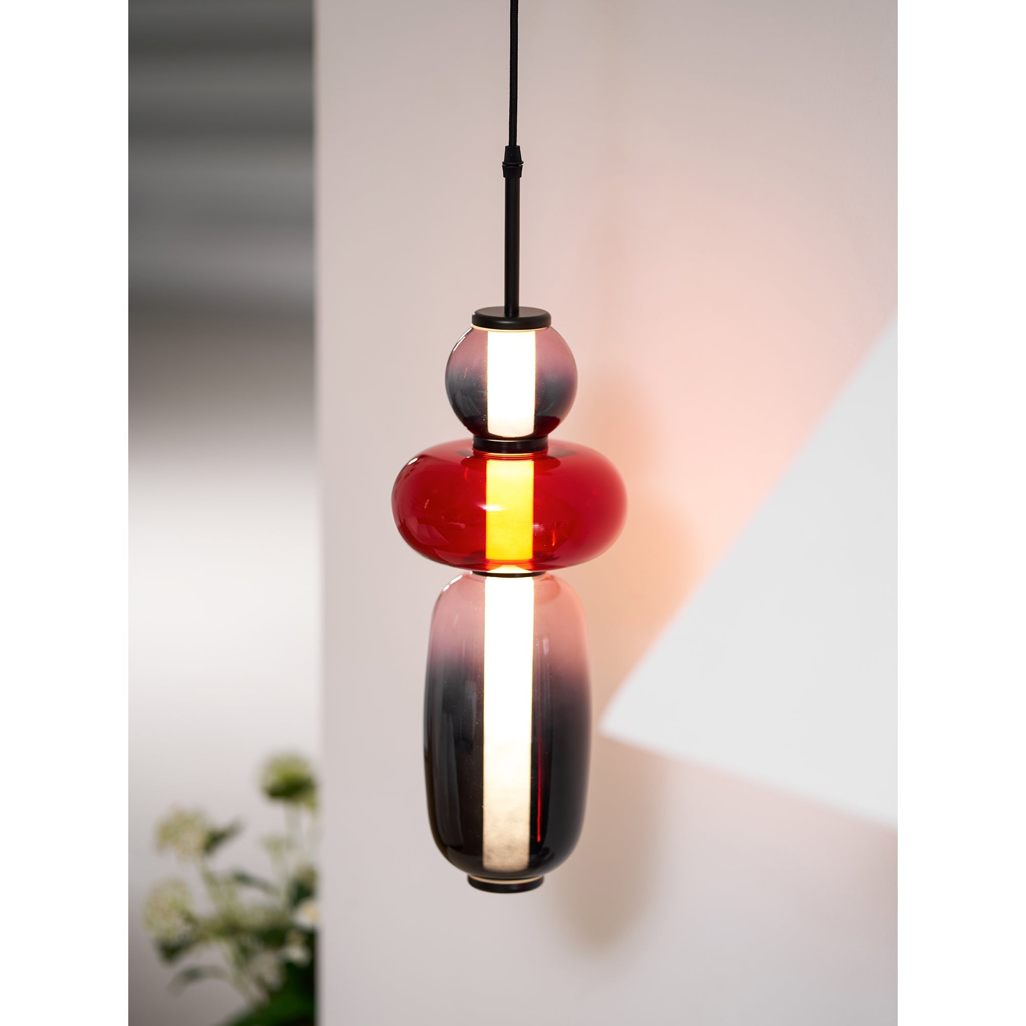 Unique Decorative Wall Lights for Creative Interiors