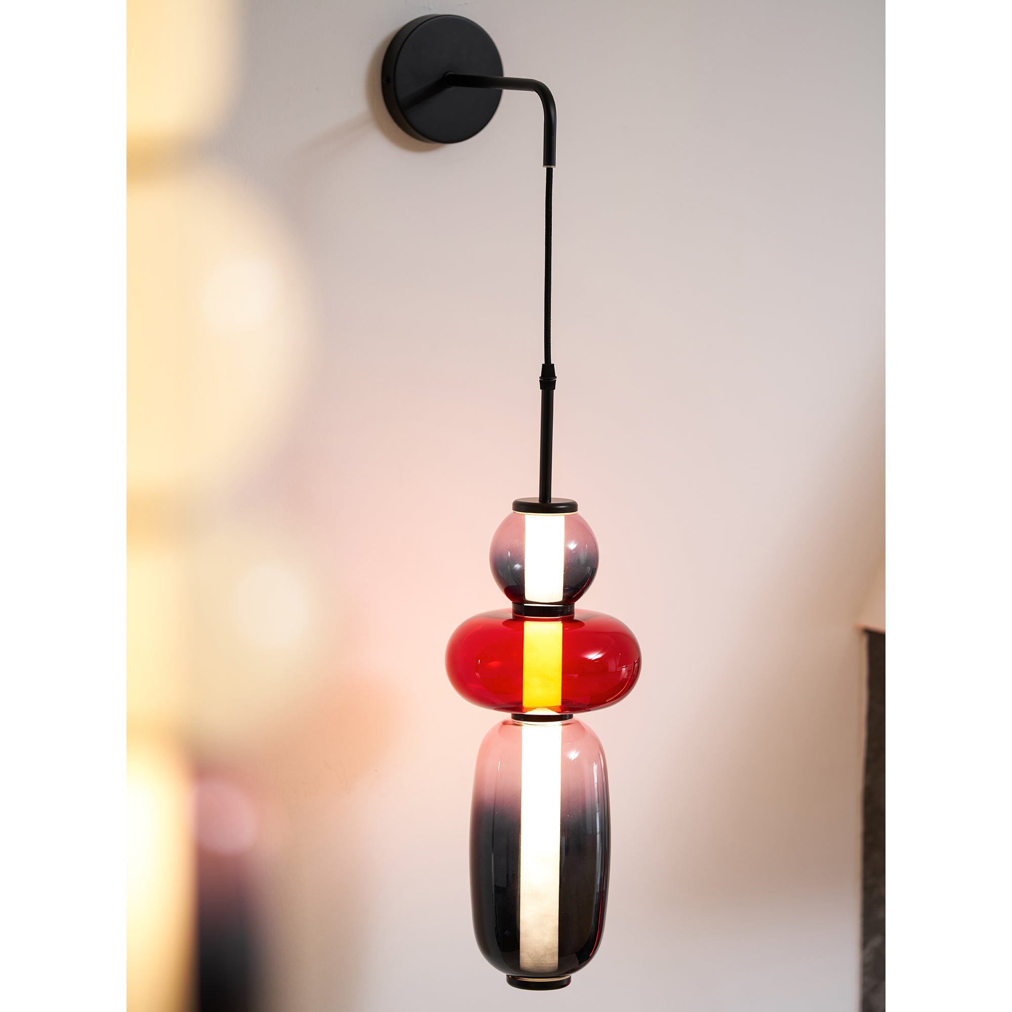 Unique Decorative Wall Lights for Creative Interiors