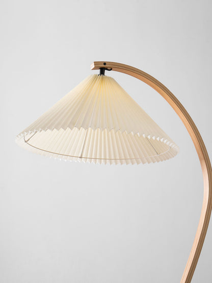 Belvaro Floor Lamp