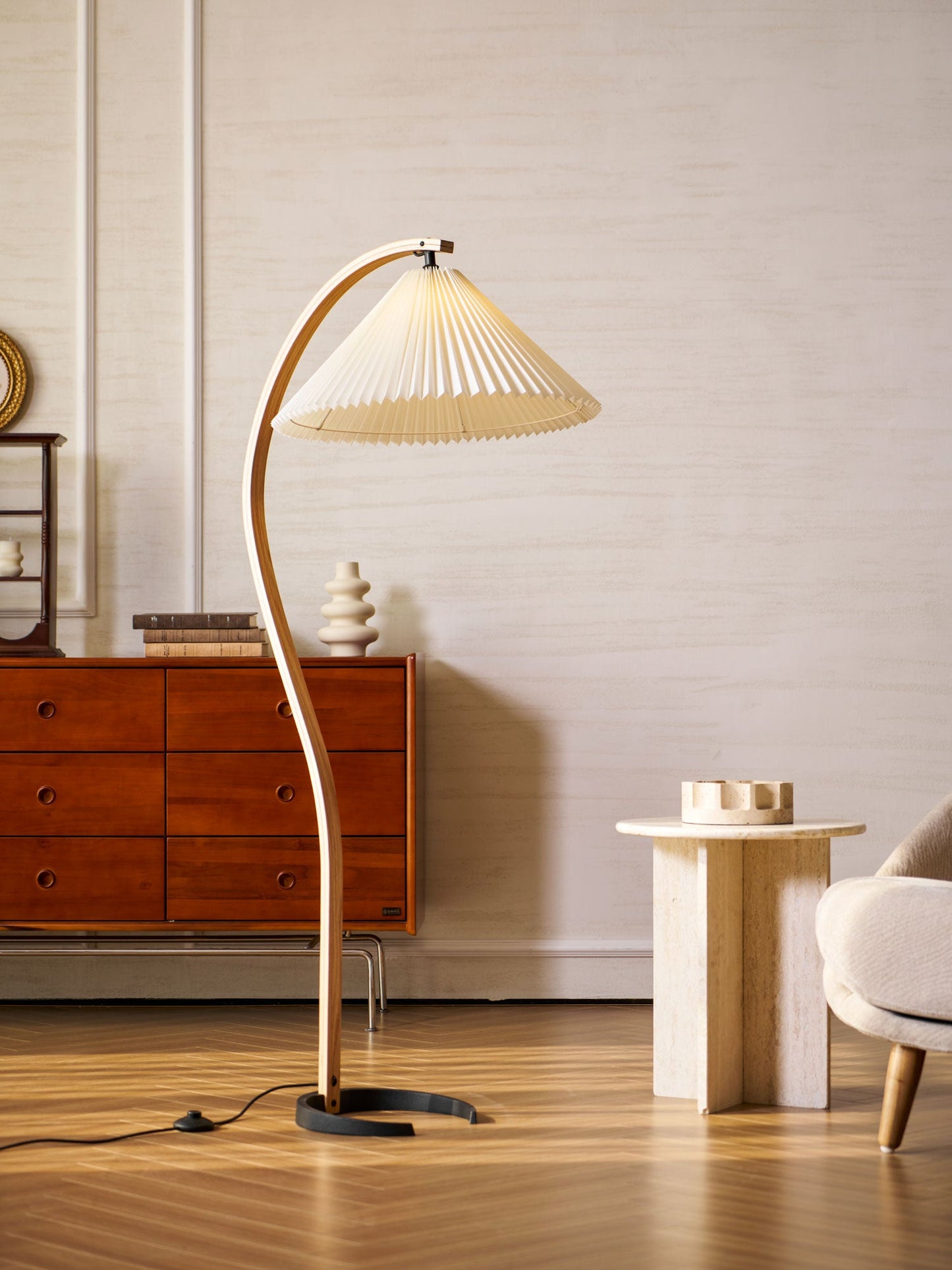 Belvaro Floor Lamp