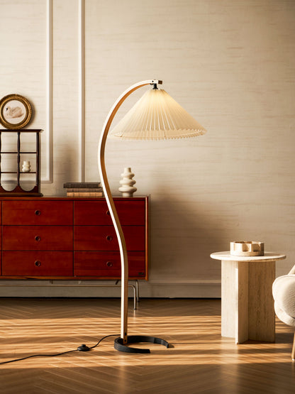 Belvaro Floor Lamp