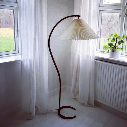 Belvaro Floor Lamp