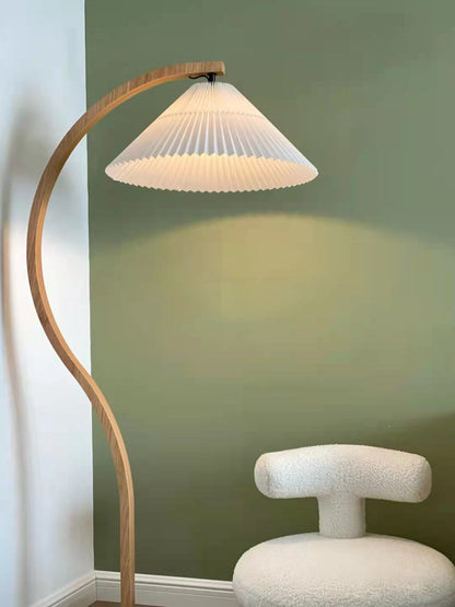 Belvaro Floor Lamp