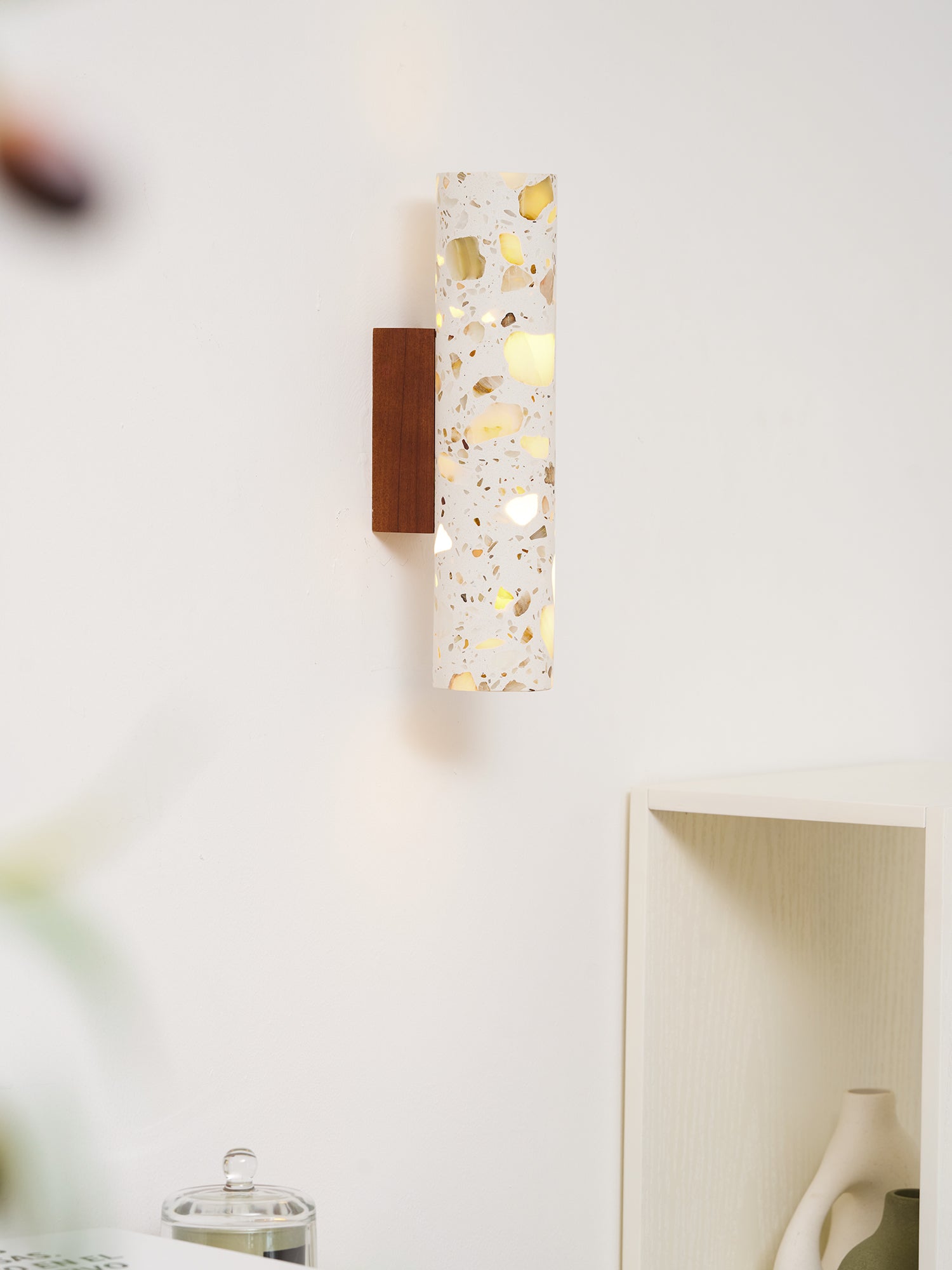Minimalist Wall Lights with Artistic Detailing
