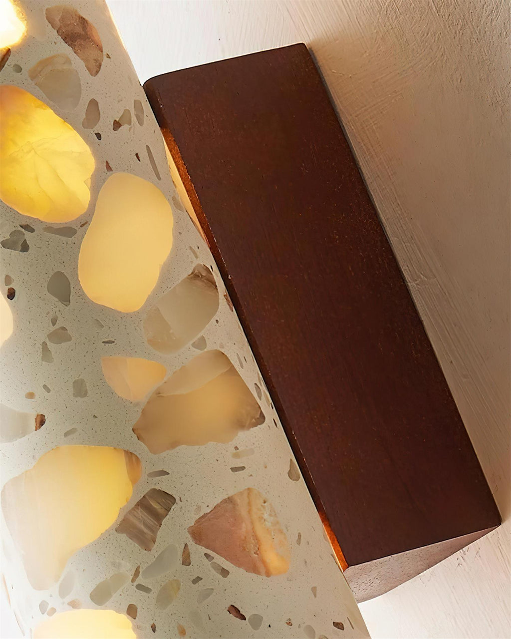 Minimalist Wall Lights with Artistic Detailing