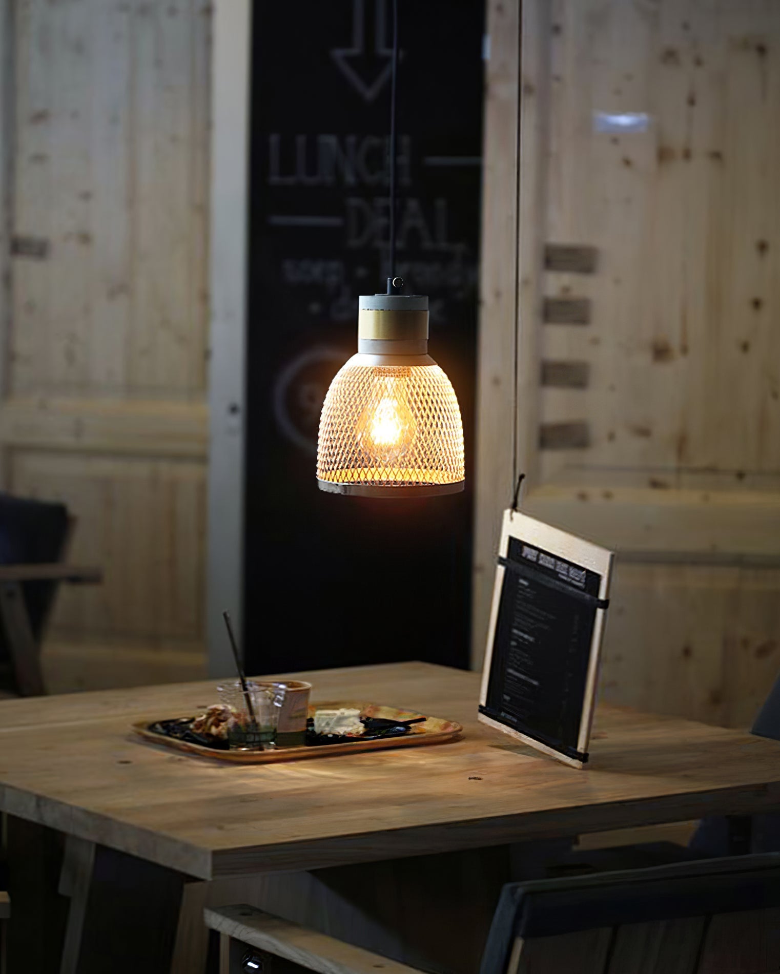 Minimalist Industrial Cylindrical Design Pendant Light