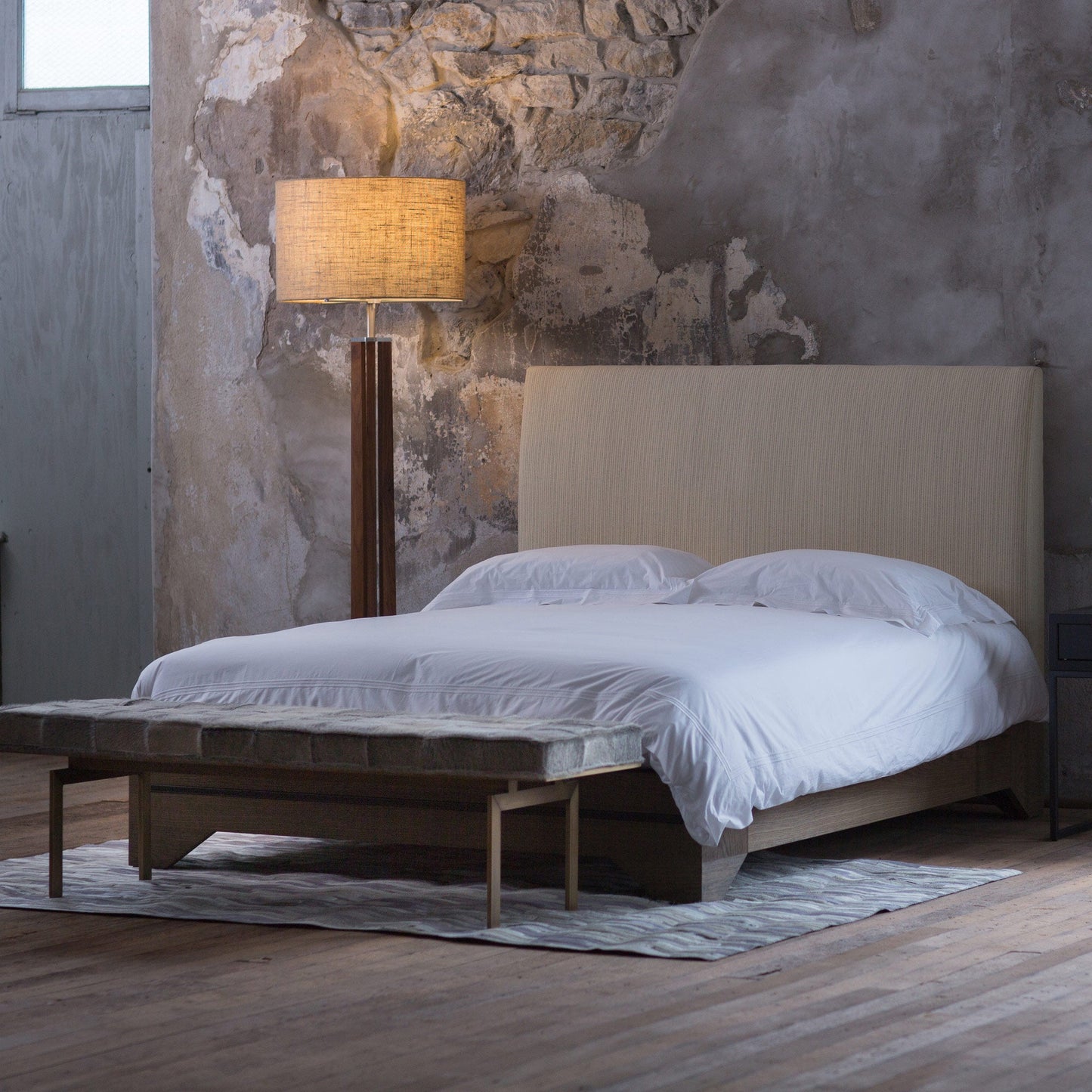 Rovano Floor Lamp