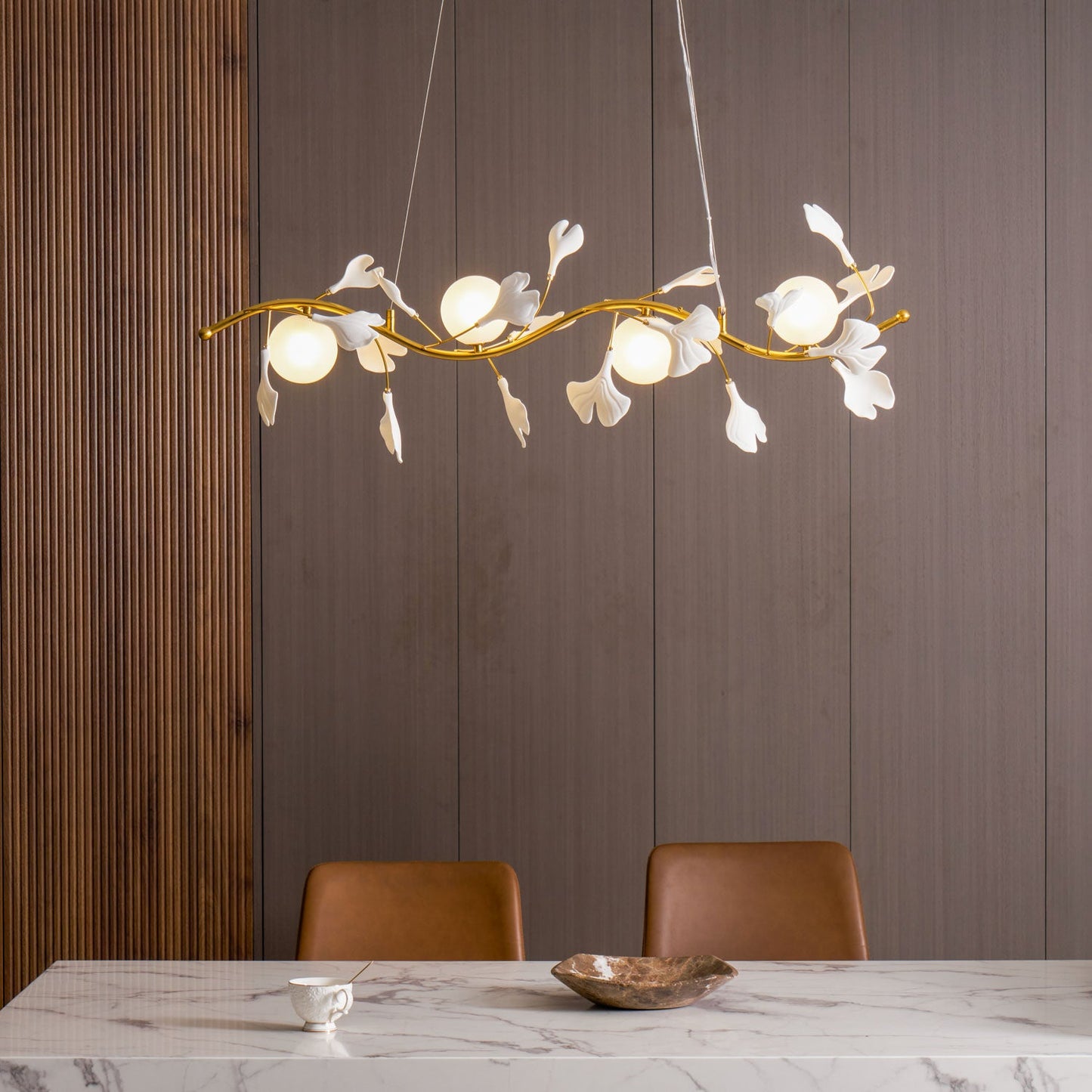 Lunaris Gingko Chandelier