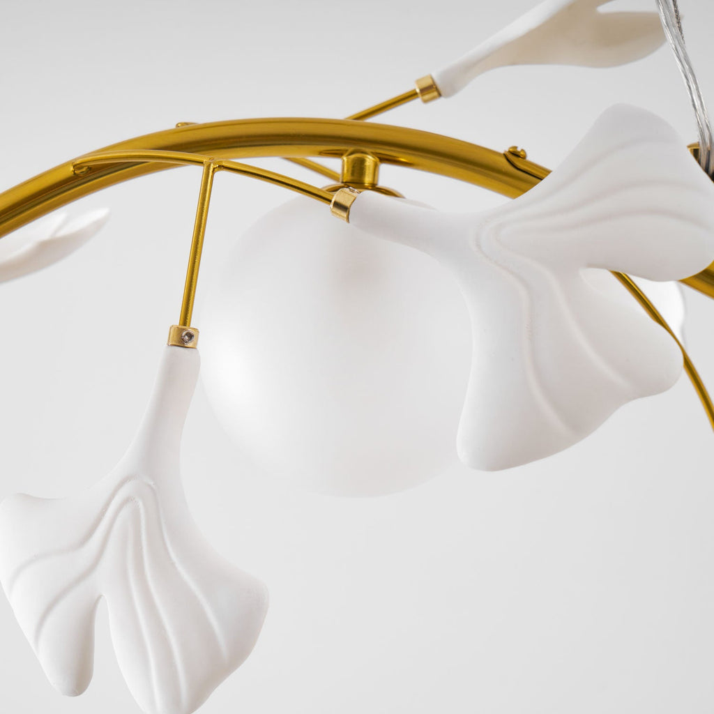 Lunaris Gingko Chandelier