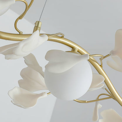 Lunaris Gingko Chandelier