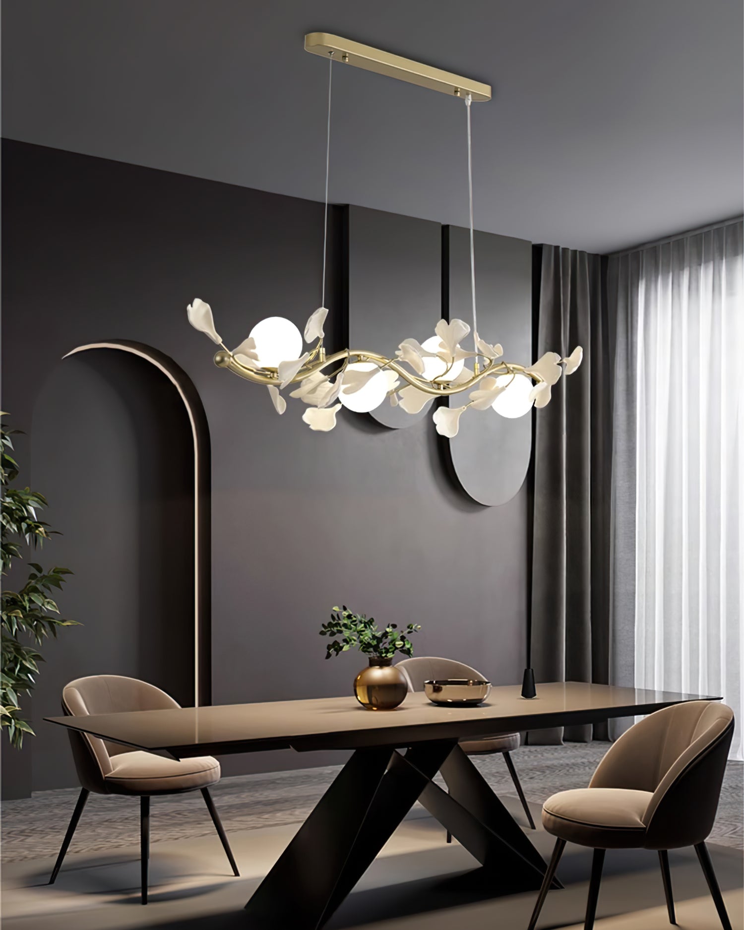 Lunaris Gingko Chandelier