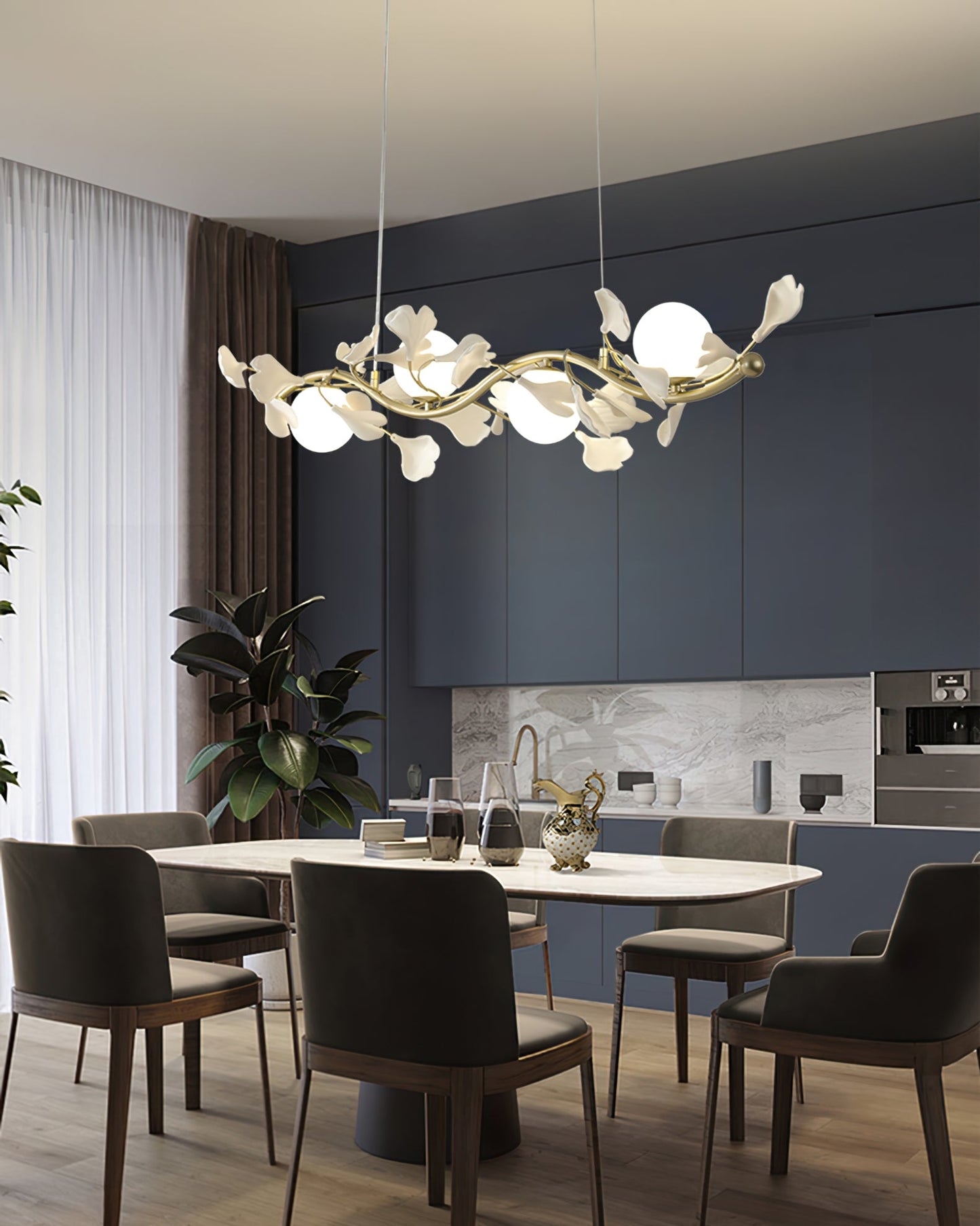 Lunaris Gingko Chandelier