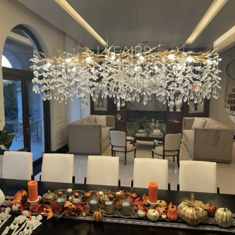 Sculptural Branch-Inspired Statement Pendant Light