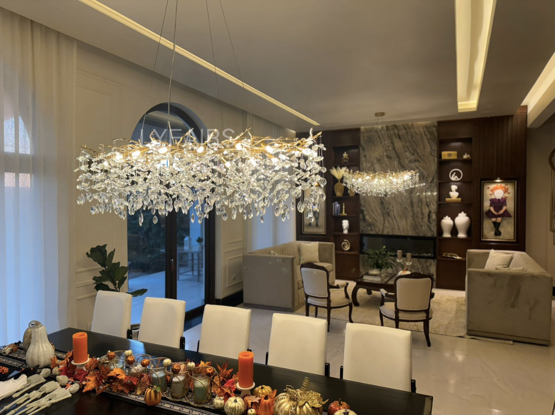 Sculptural Branch-Inspired Statement Pendant Light