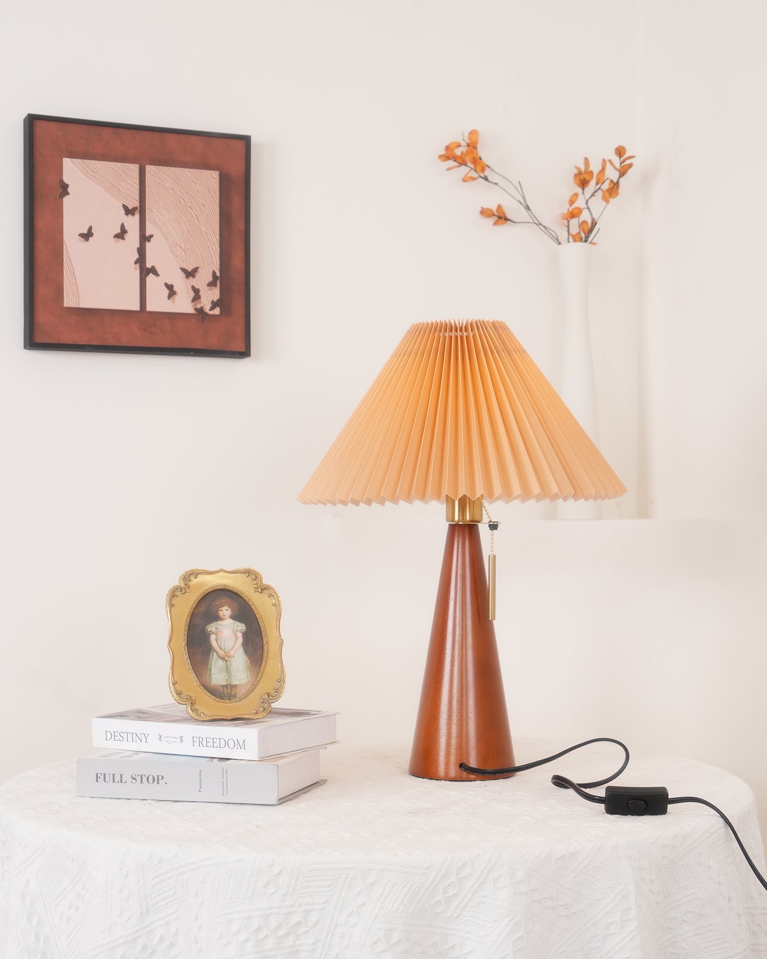 Rovelle Table Lamp