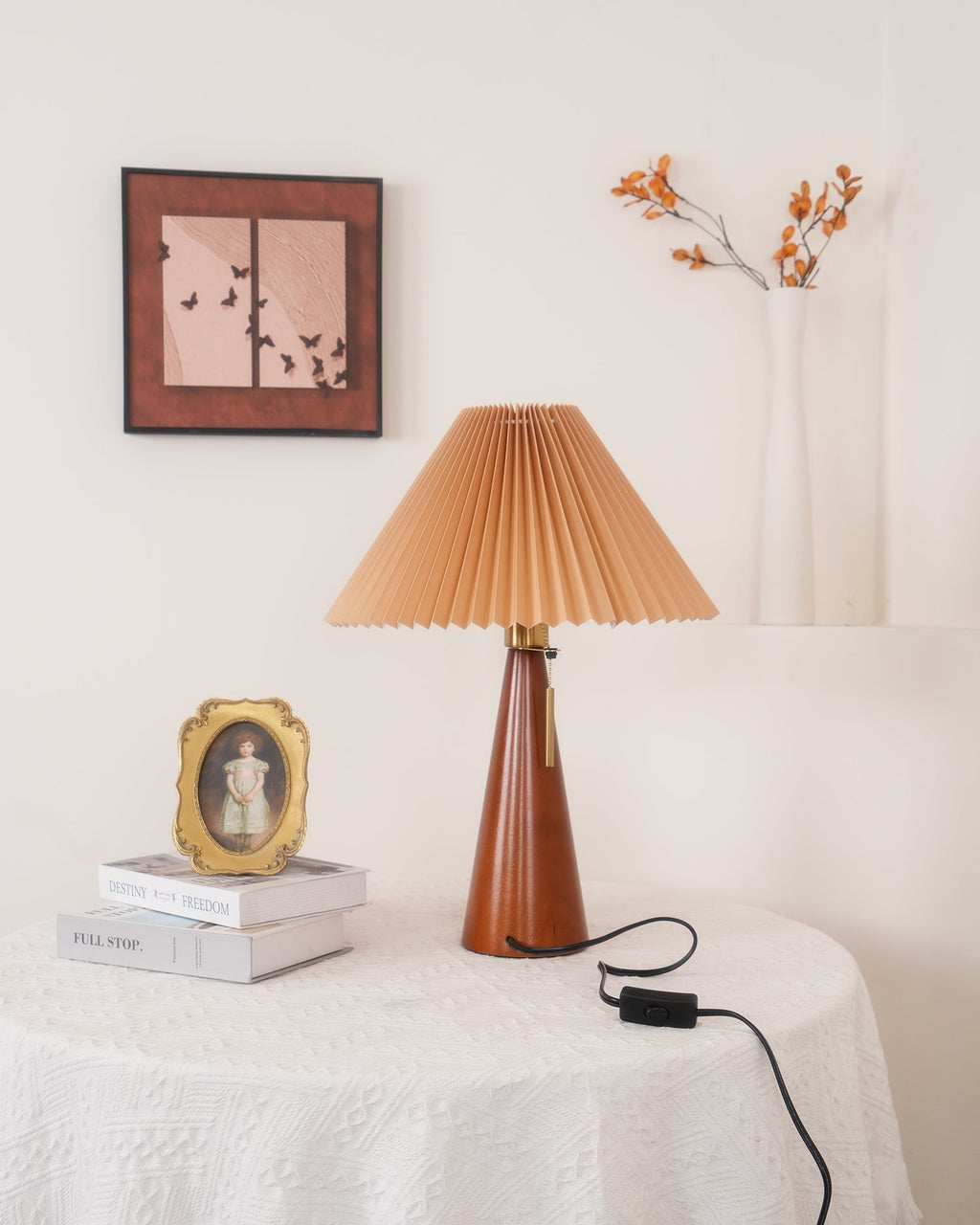 Rovelle Table Lamp