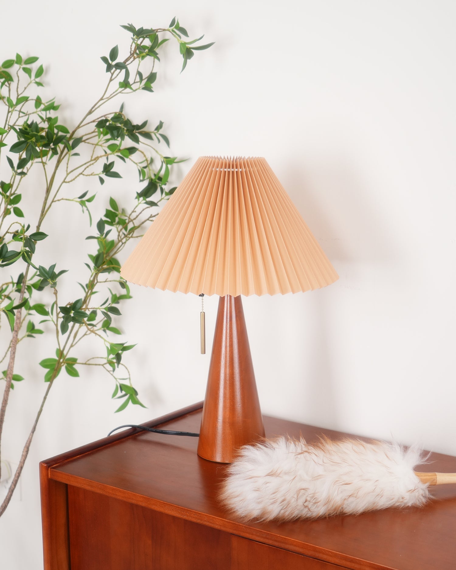 Rovelle Table Lamp