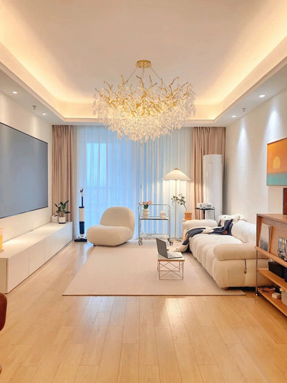 Sculptural Branch-Inspired Statement Pendant Light