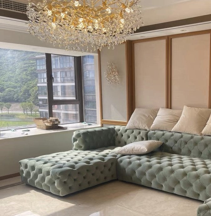 Sculptural Branch-Inspired Statement Pendant Light