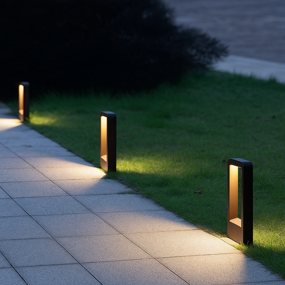 Garden Motion Sensor Light Weather-Resistant Wireless Outdoor Light