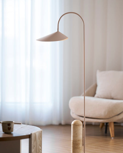 Cavello Floor Lamp