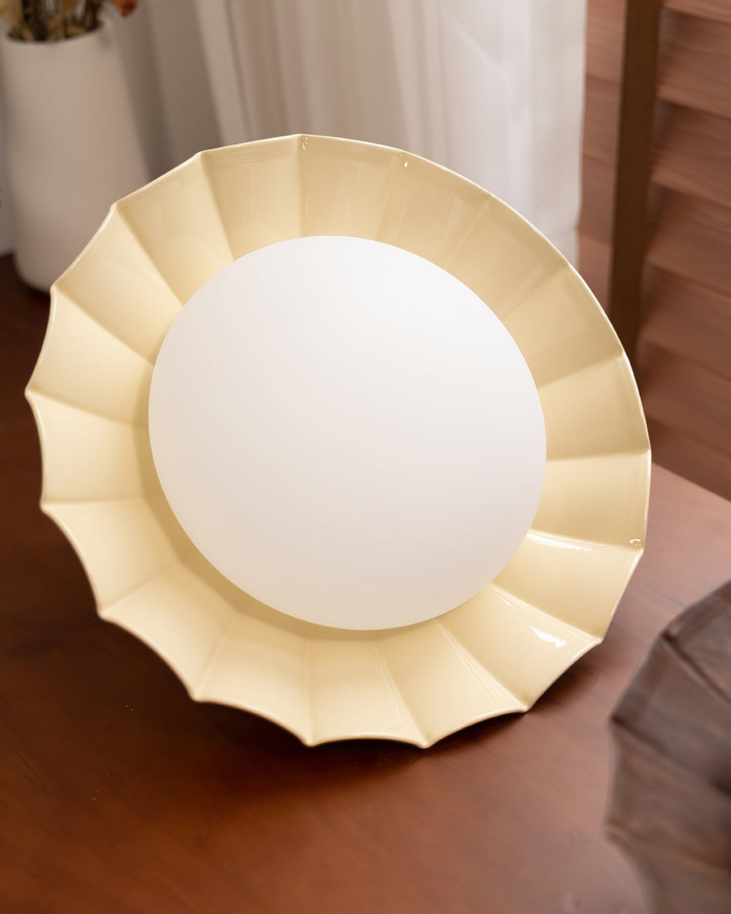 Compact Ceiling Lights with Stylish Design