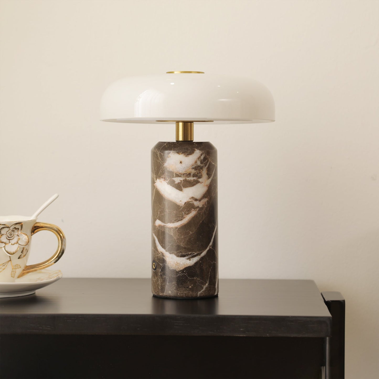 Calvero Table Lamp