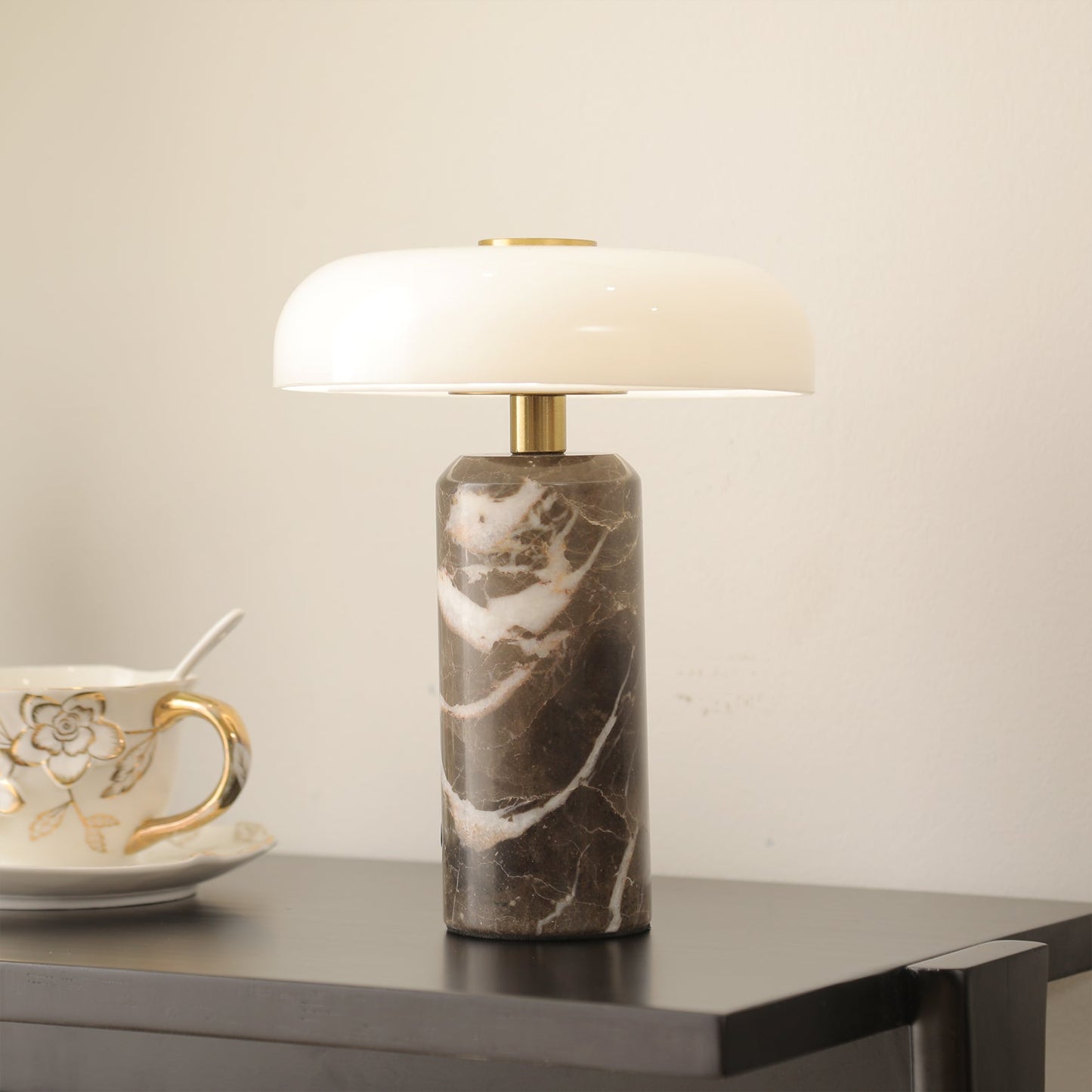 Calvero Table Lamp
