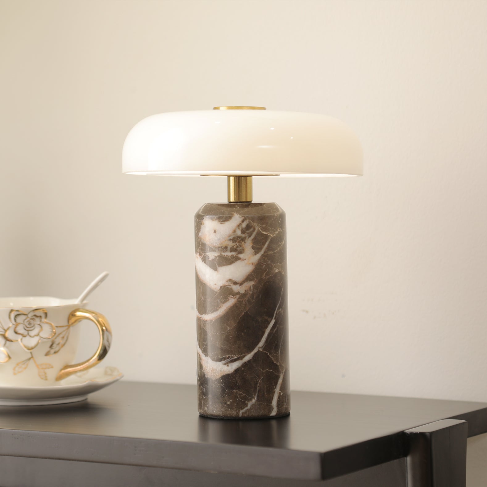 Calvero Table Lamp