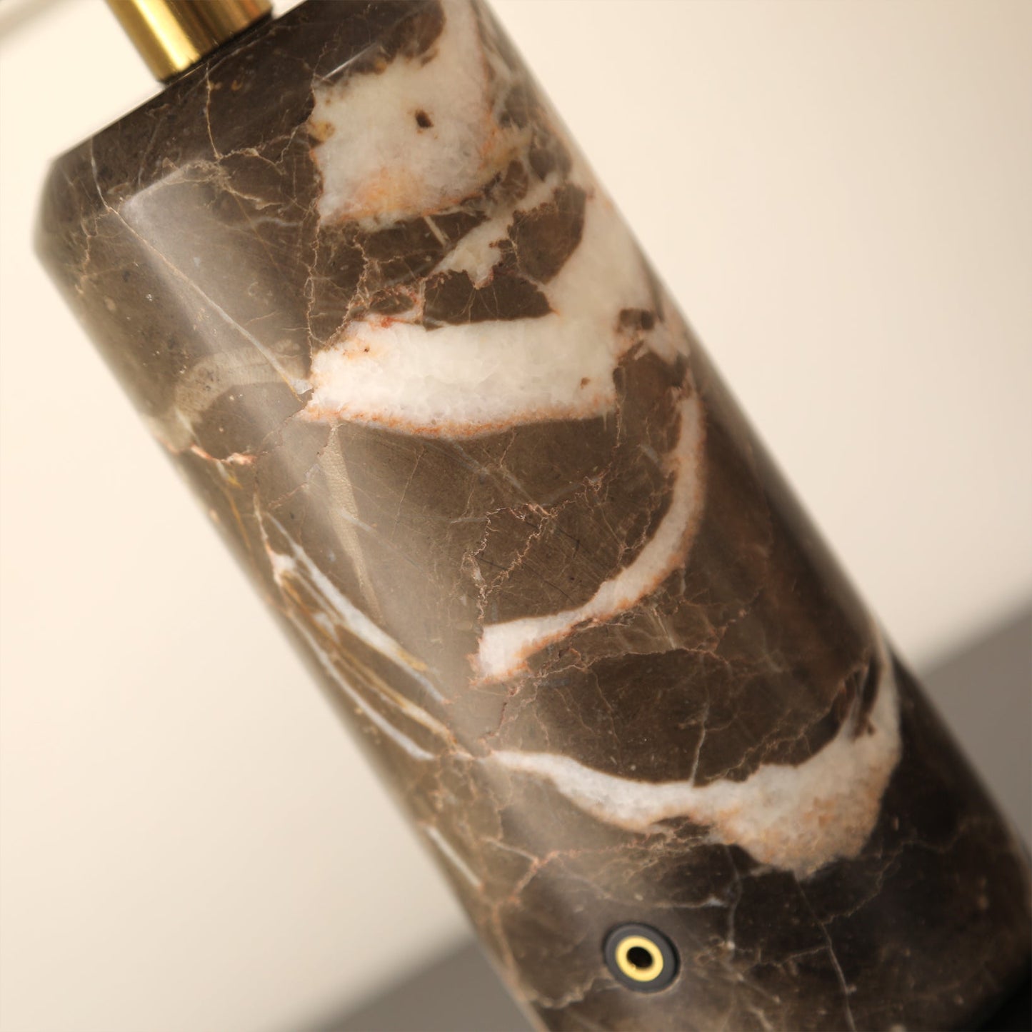 Calvero Table Lamp