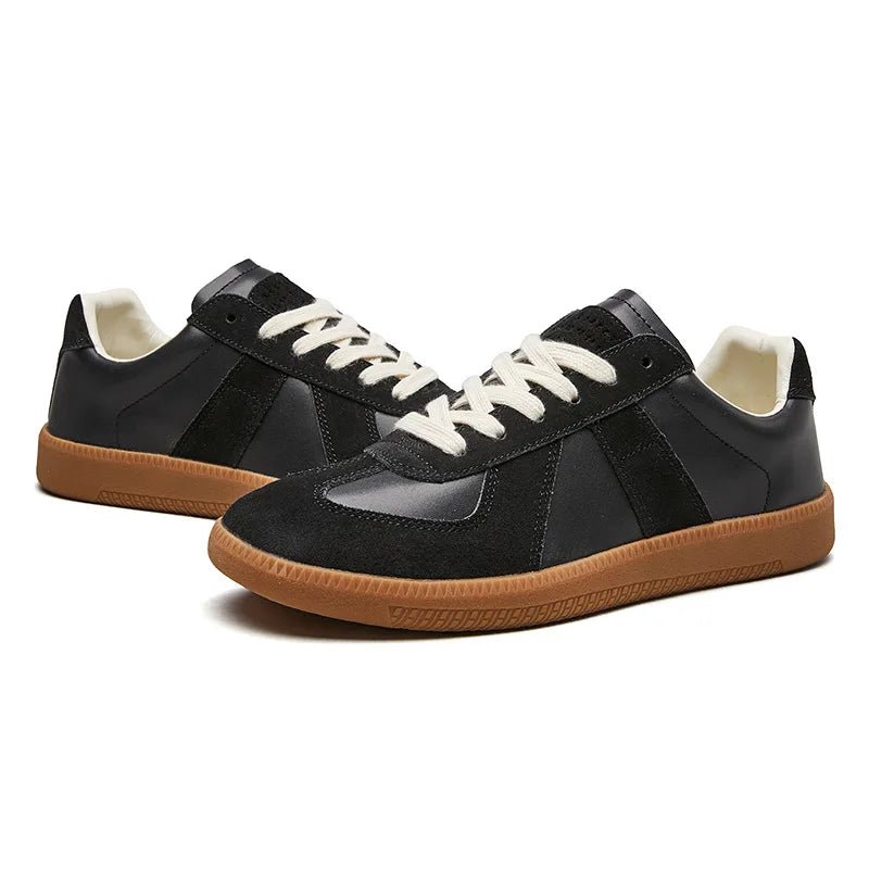 Classic Retro Sneakers With Thick Sole And Timeless Vintage Street Style