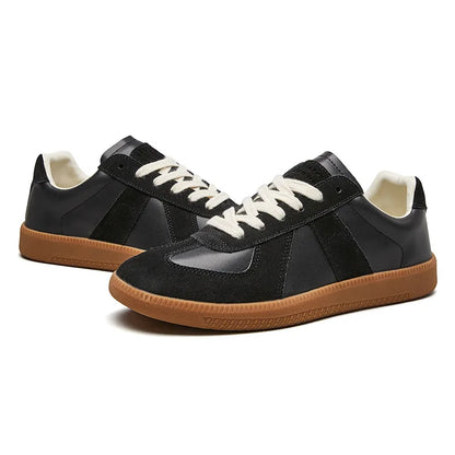 Classic Retro Sneakers With Thick Sole And Timeless Vintage Street Style