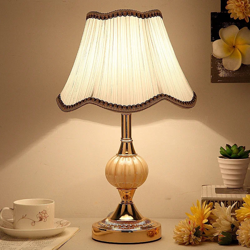 Vintage Style Table Lamp Floral Shade Decorative Light