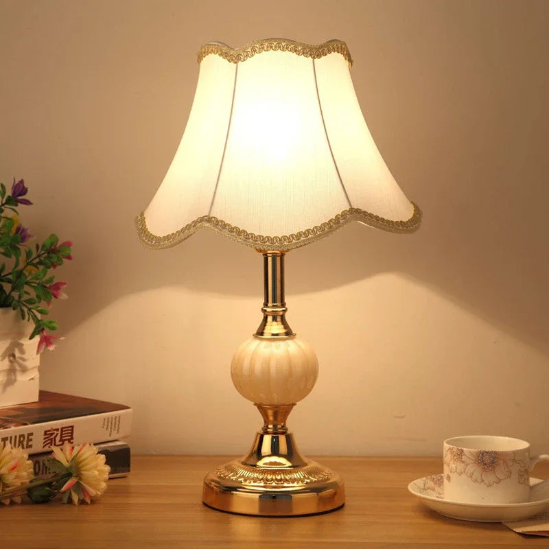 Vintage Style Table Lamp Floral Shade Decorative Light