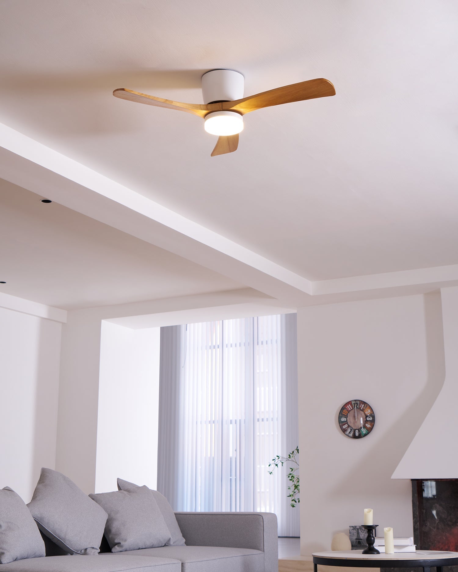 Modern Ceiling Fan with LED Light and Remote