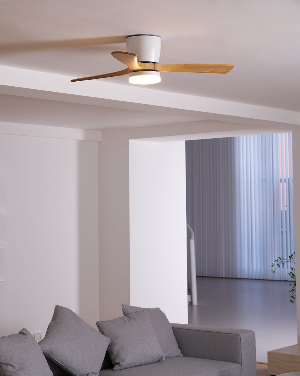 Modern Ceiling Fan with LED Light and Remote