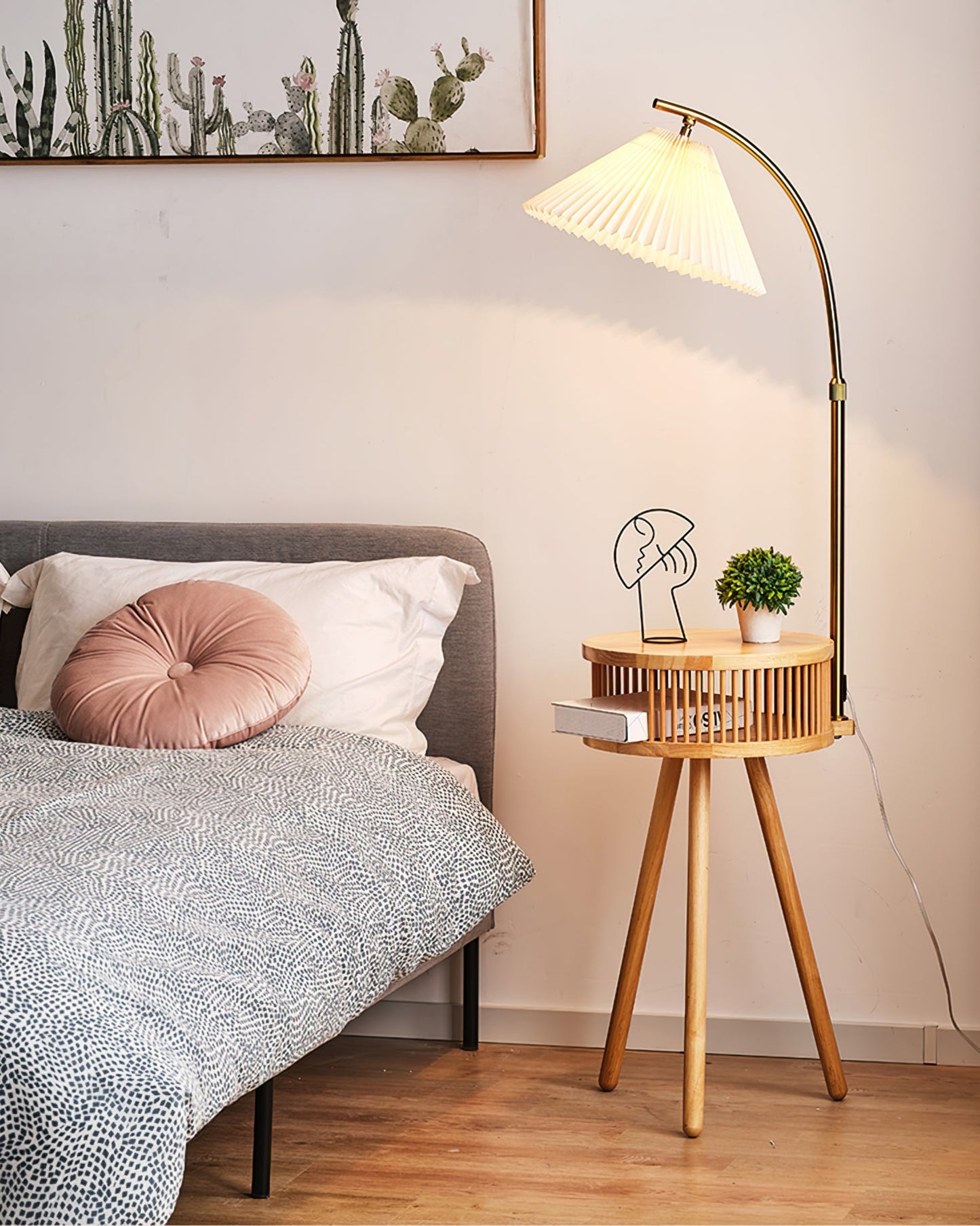 Tavira Floor Lamp