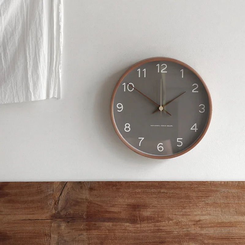 Scandinavian Style Wall Clock Simple Round Home Timepiece