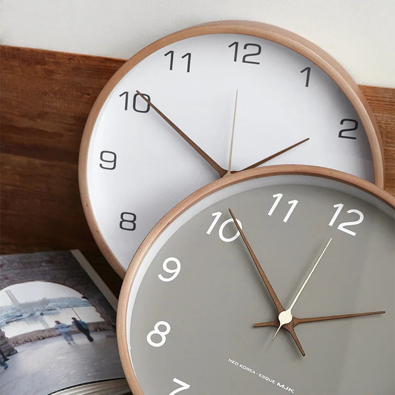 Scandinavian Style Wall Clock Simple Round Home Timepiece